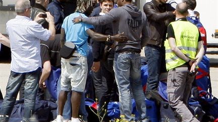 Les Bleus au Bourget à leur descente d'avion de retour du Mondial (PHOTO /THOMAS SAMSON)