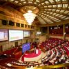 Les membres de la convention citoyenne participent à une session de vote, le 5 mars 2023, au Conseil économique, social et environnemental, à Paris. (KATRIN BAUMANN / CESE)