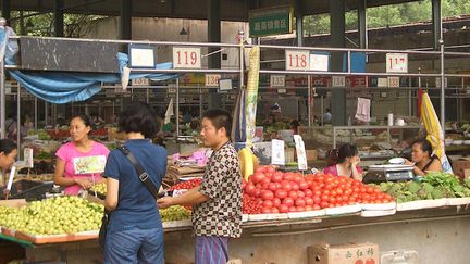 Marché de la ville de Wuhan, en Chine. (Cr&eacute;dits Photo : WikimediaCommons / Vmenkov)