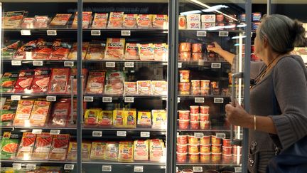 Dans un supermarché, à Coutances (Manche), le 18 août 2015. (CHARLY TRIBALLEAU / AFP)