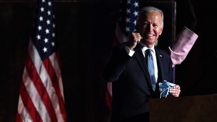 Le candidat démocrate à la Maison Blanche, Joe Biden, avant sa prise de parole à l'issue de l'élection présidentielle américaine, le 4 novembre à Wilmington, dans l'Etat du Delaware (Etats-Unis).&nbsp; (ROBERTO SCHMIDT / AFP)