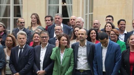 Un mois après la constitution du Nouveau Front populaire, les partis politiques de gauche ne parviennent pas à trouver d'accord sur le nom d'un Premier ministre. (France 2)