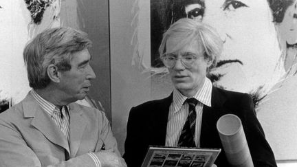 Hergé et le pape du Pop Art Andy Warhol dans les années 70.
 (Hergé-Moulinsart 2016)