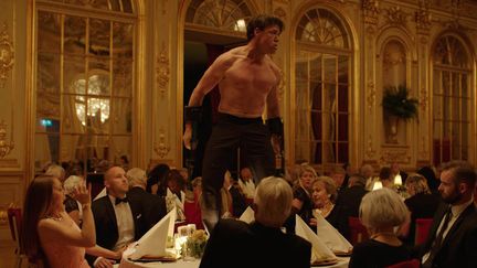 "The Square" : photo du film avec Dominic West. 
 (Magnolia Pictures)