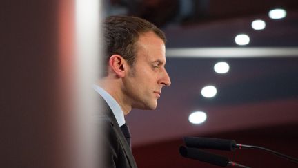 Emmanuel Macron, le 5 novembre 2016, lors d'un meeting à Paris. (PAUL ALFRED-HENRI / CITIZENSIDE / AFP)