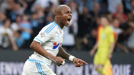 Le milieu de terrain de l'OM Andr&eacute; Ayew, auteur du premier but marseillais contre Monaco, lors de la victoire de son club 2-1, le dimanche 10 mai 2015 &agrave; Marseille (Bouches-du-Rh&ocirc;ne). (BORIS HORVAT / AFP)