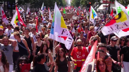 Manifestations contre l’extrême droite : à Nice, 3000 personnes se sont rassemblées dans le calme (France 2)