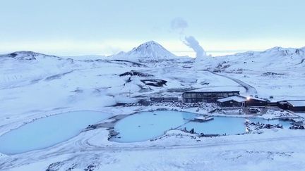 Islande : la magie des bains chauds en terre froide