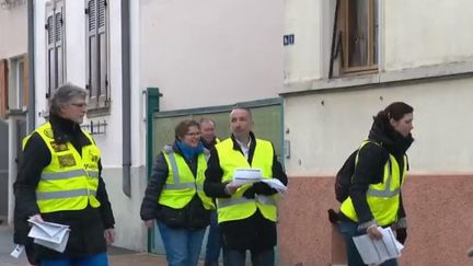 "Gilets jaunes" : ils veulent leur propre débat