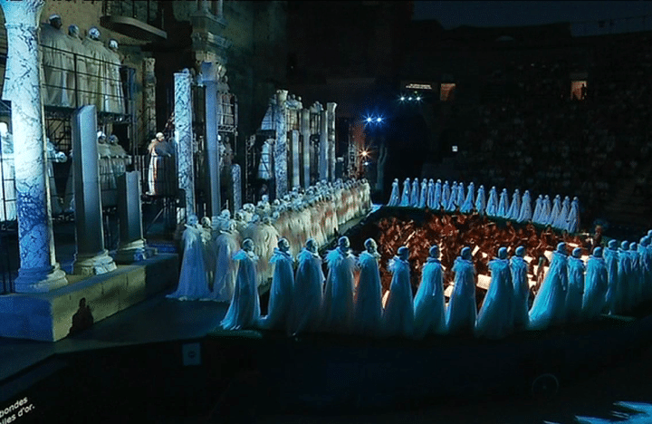 "Mefistofele" joué dans le théâtre antique d'Orange 
 (France 3/ Culturebox)