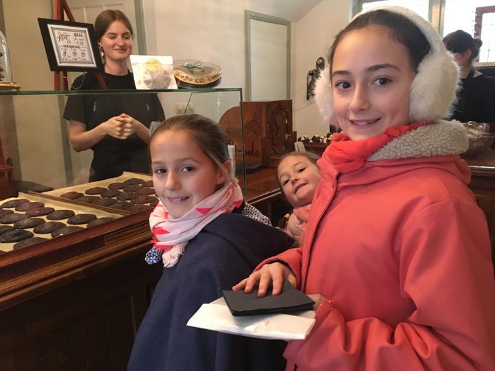 Dégustation de cookies chez Van Stapele, à Amsterdam. (INGRID POHU / RADIO FRANCE)