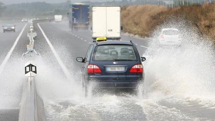 &nbsp; (De fortes pluies sont annoncées sur l'ouest © maxPPP)