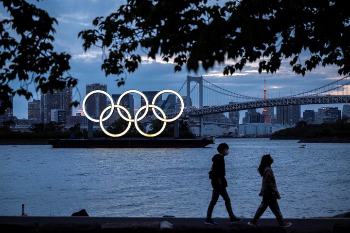 Certains Japonais demandent l'annulation des Jeux olympiques. (CHARLY TRIBALLEAU / AFP)