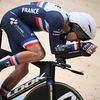 Le Français Gatien Le Rousseau lors de la poursuite individuelle C4 des Mondiaux de paracyclisme, le 3 août 2023. (OLI SCARFF / AFP)