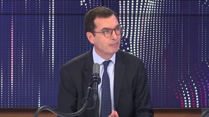 Jean-Pierre Farrandou, le&nbsp;PDG de la SNCF était l'invité du "8h30 franceinfo", vendredi 26 février 2021. (FRANCEINFO / RADIOFRANCE)