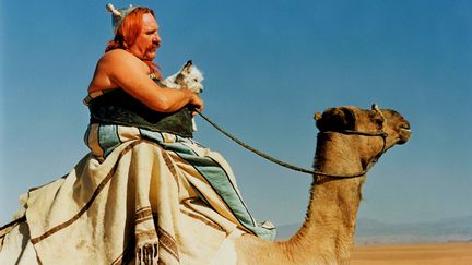 G&eacute;rard Depardieu dans le r&ocirc;le d'Ob&eacute;lix, dans le film d'Alain Chabat "Ast&eacute;rix et Ob&eacute;lix : Mission Cl&eacute;op&acirc;tre" (2002). (KOBAL / AFP)