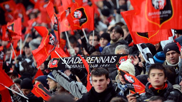 Les supporters de Rennes lors du match Rennes-Montpellier, le 16 janvier 2013. (DAMIEN MEYER / AFP)