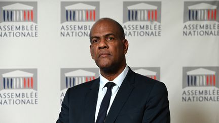 Le socialiste Serge Letchimy lors d'une conférence de presse à l'Assemblée nationale, à Paris, le 26 novembre 2019. (DOMINIQUE FAGET / AFP)