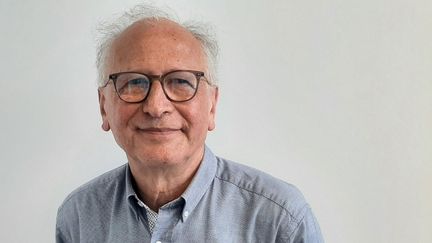 Alain Fischer,&nbsp;président du Conseil d’orientation de la stratégie vaccinale. (SEBASTIEN BAER)