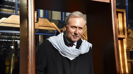 Georges Tron, le 12 décembre 2017 au tribunal de Bobigny (Seine-Saint-Denis). (PATRICE PIERROT / CITIZENSIDE / AFP)