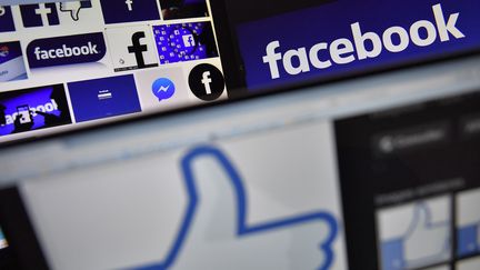 Le logo de Facebook. (LOIC VENANCE / AFP)