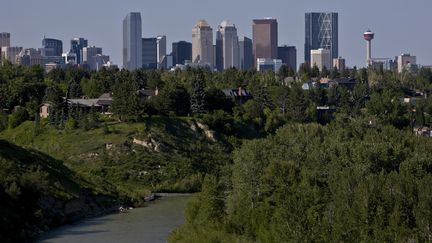 La ville de Calgary, dans la province canadienne de l'Alberta, c&eacute;l&egrave;bre pour la pratique de sports d'hiver. (GEORGE ROSE / GETTY IMAGES NORTH AMERICA)