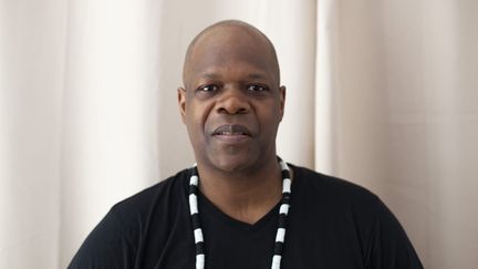 Le journaliste et producteur audiovisuel Amobé Mévégué disparu le 8 septembre 2021.&nbsp; (PHOTO FACEBOOK AMOBE MEVEGUE)