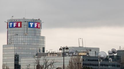 The TF1 tower, owned by Bouygues, houses part of the channel's studios and sets, in Boulogne-Billancourt (Haut-de-Seine).  (BENJAMIN POLGE / HANS LUCAS)