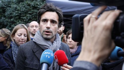 Guillaume Auda, grand reporter et porte-parole de la rédaction d'i-Télé, le 17 octobre 2016. (FRANCOIS GUILLOT / AFP)