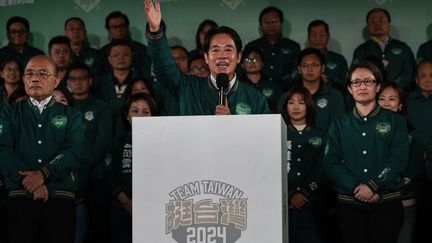 Le président élu de Taïwan, William Lai, s'adresse à ses partisans à Taipei, le 13 janvier 2024. (YASUYOSHI CHIBA / AFP)