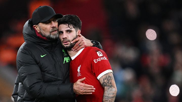 Jürgen Klopp et Dominik Szoboszlai le 23 décembre 2023. (PAUL ELLIS / AFP)