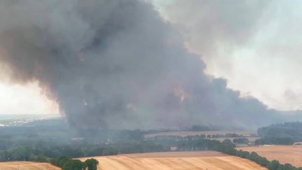 Incendies :&nbsp;l’espoir d’une accalmie en Gironde, dans le Morbihan et le Jura (France 3)