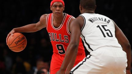 Rajon Rondo, impeccable lors de la victoire des Bulls face aux Nets (MICHAEL REAVES / GETTY IMAGES NORTH AMERICA)