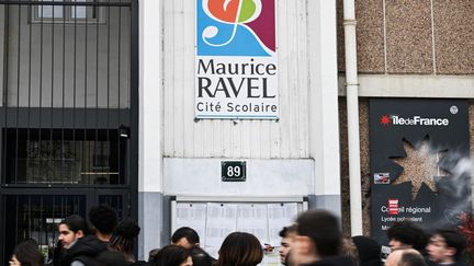 The resignation of the principal of the Maurice-Ravel high school, who spent 45 years in National Education, caused a wave of indignation.  (BERTRAND GUAY / AFP)