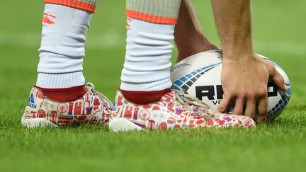 Quelles seront les meilleures chaussures pour les joueurs de rugby du Racing 92 vendredi soir à la U-Arena de Nanterre ? (ANDREAS GEBERT / DPA)