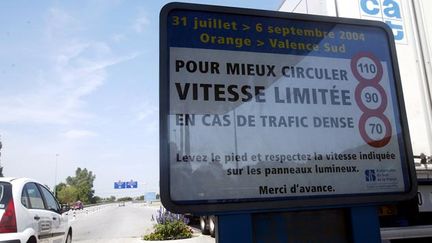  (Un automobiliste sur deux est incapable de reconnaître un panneau de signalisation routière © MaxPPP)