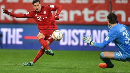 Robert Lewandowski a inscrit un nouveau doublé  (CHRISTOF STACHE / AFP)