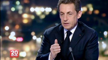 Nicolas Sarkozy sur le plateau du 20 heures de France 2, le 22 février 2012. (France 2)