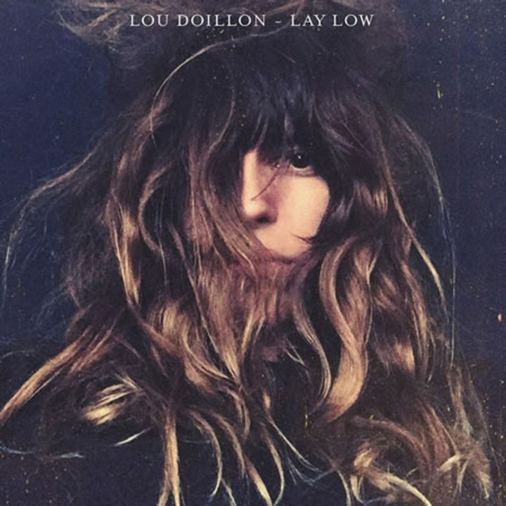 La pochette de l'album Lay Low de Lou Doillon 
 (BARCLAY/UNIVERSAL MUSIC)