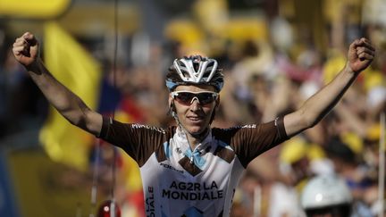 Tour de France : Romain Bardet remporte la 18e étape