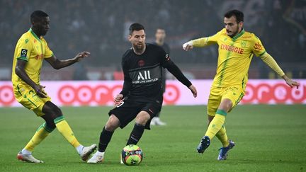 Lionel Messi lors du match PSG-Nantes, le 20 novembre 2021, au Parc des Princes. (ANNE-CHRISTINE POUJOULAT / AFP)