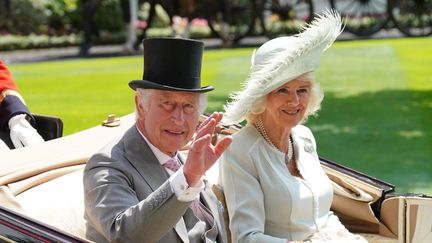 La première visite de Charles III en France marque un réchauffement des relations diplomatiques entre Londres et Paris. (JONATHAN BRADY / MAXPPP)