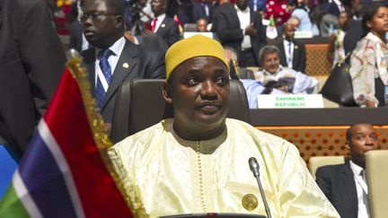 Le président gambien Adama Barrow photographié le 7 juillet 2019 lors du sommet de l'Union africaine qui se tenait à Niamey. (ISSOUF SANOGO / AFP)