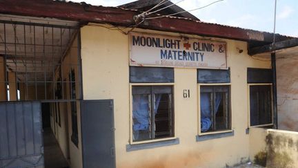 Maternité Moonlight d'Enugu, au Nigeria, une des cliniques impliquées dans le trafic des bébés. (Photo Utomi Ekpel/AFP)