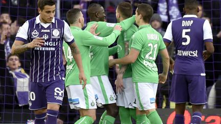 La joie des Stéphanois, vainqueurs de Toulousains dépassés (PASCAL PAVANI / AFP)