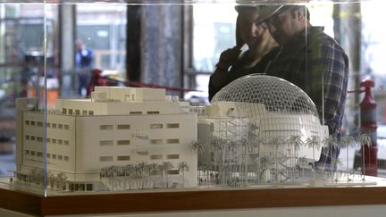 En septembre 2017, pendant une présentation des travaux du musée des Oscars, à Los Angeles (MIKE NELSON / EPA)