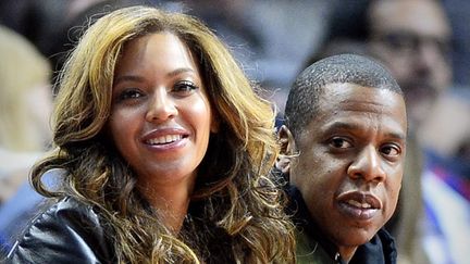 Beyoncé et Jay Z le 22 janvier 2015 à Los Angeles, à un match de basket-ball
 (Paul Buck / Epa / Newscom / MaxPPP)