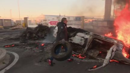 Mercredi 22 mars, les opposants à la réforme des retraites sont toujours mobilisés dans la rue pour contester son adoption.