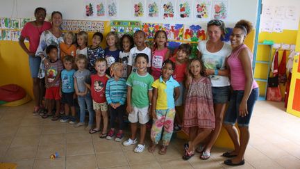 &nbsp; (A l'école de Murdeira, Paola Grassi à gauche, Emmanuelle Dowsett à droite © Photo Emmanuel Langlois)