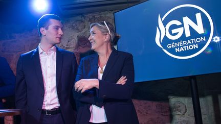 Jordan Bardella et Marine Le Pen (à droite), samedi 23&nbsp;juin&nbsp;2018 lors de la soirée de lancement de Génération nation, à Paris. (MAXPPP)